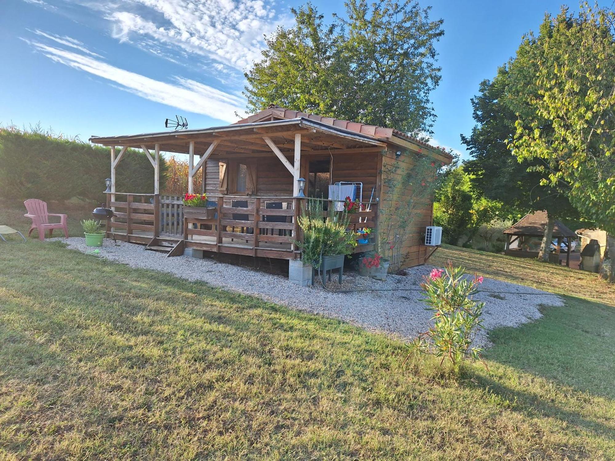 Le Chalet Douillet Saint-Genies エクステリア 写真
